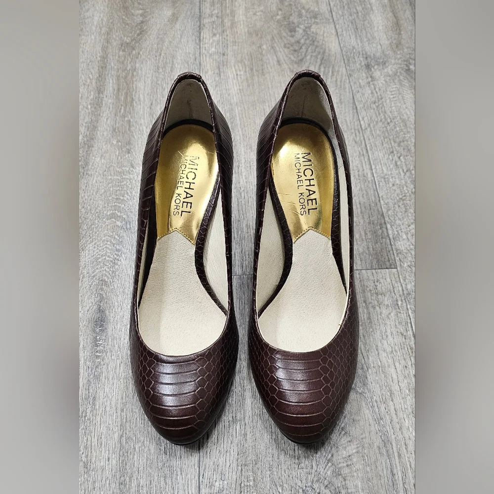 Michael Kors GP14F Brown Snake Skin Heels-Size 5M